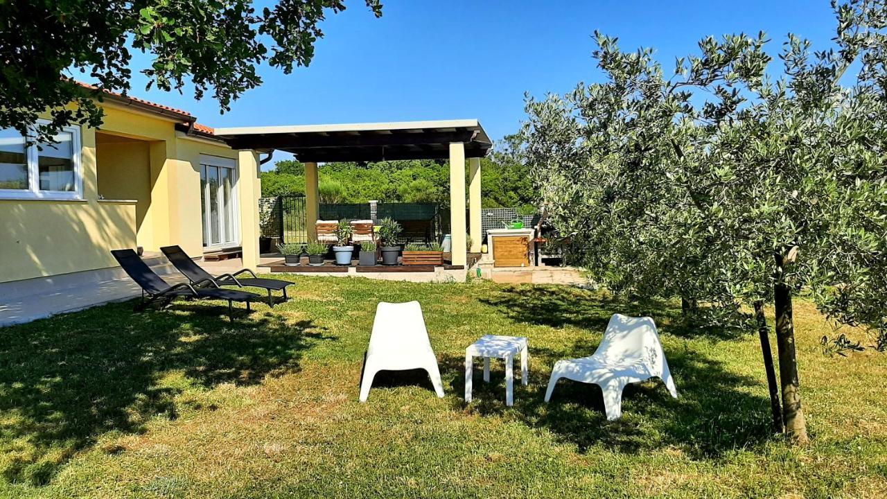 Holiday House Romi PUY 외부 사진